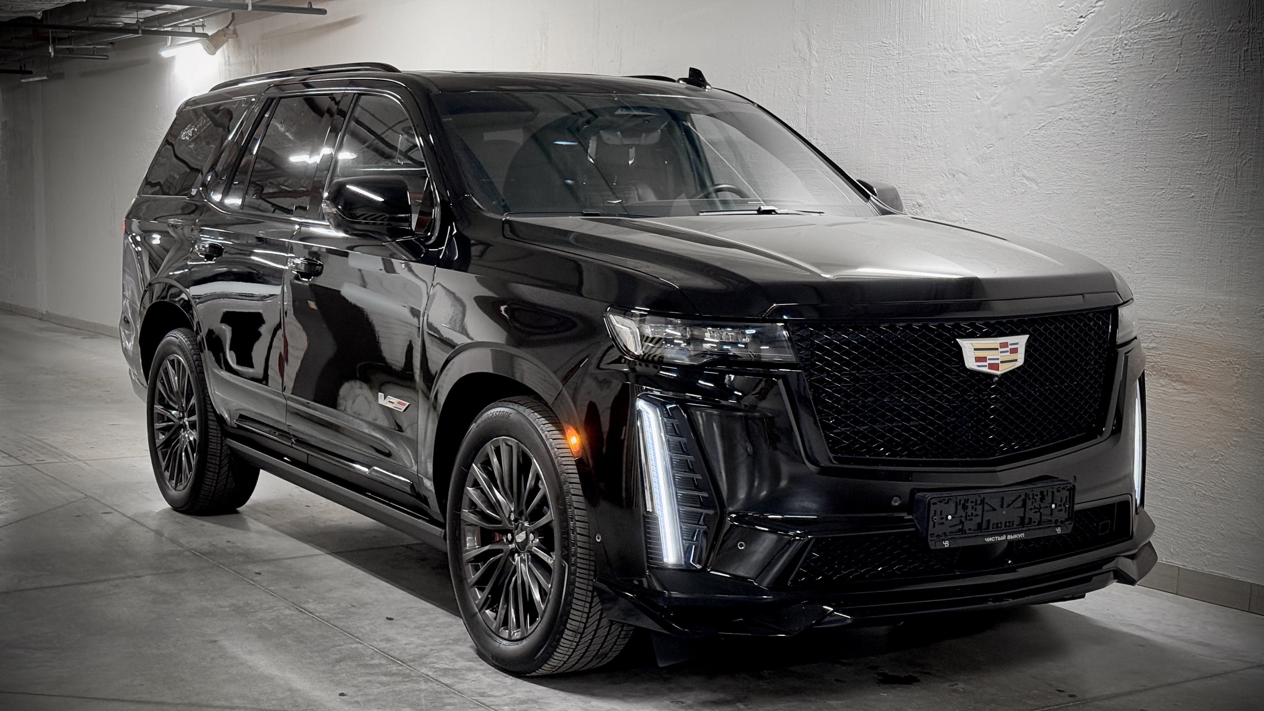 Cadillac Escalade V - изображение 8