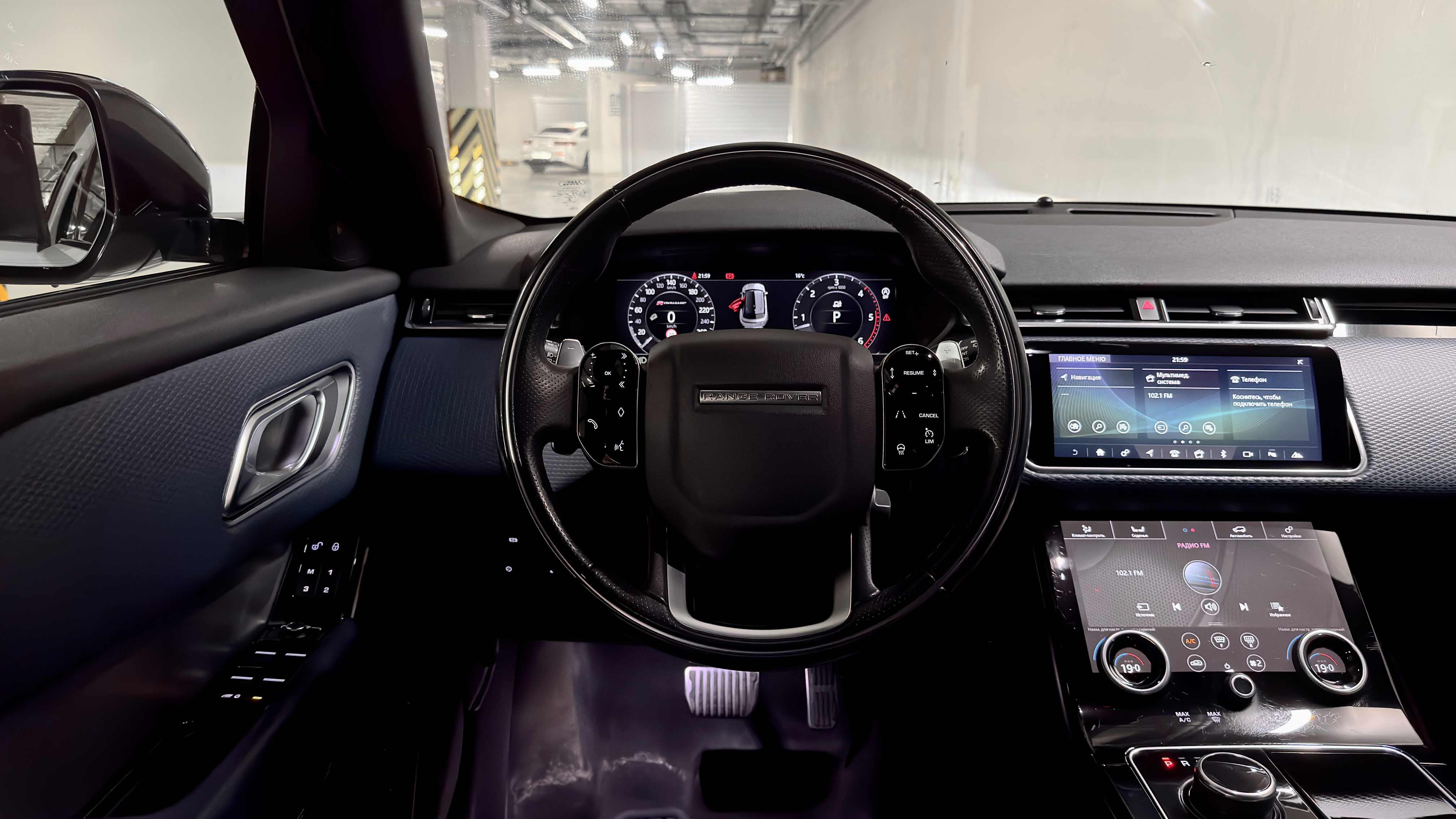 Land Rover Range Rover Velar SE - изображение 4