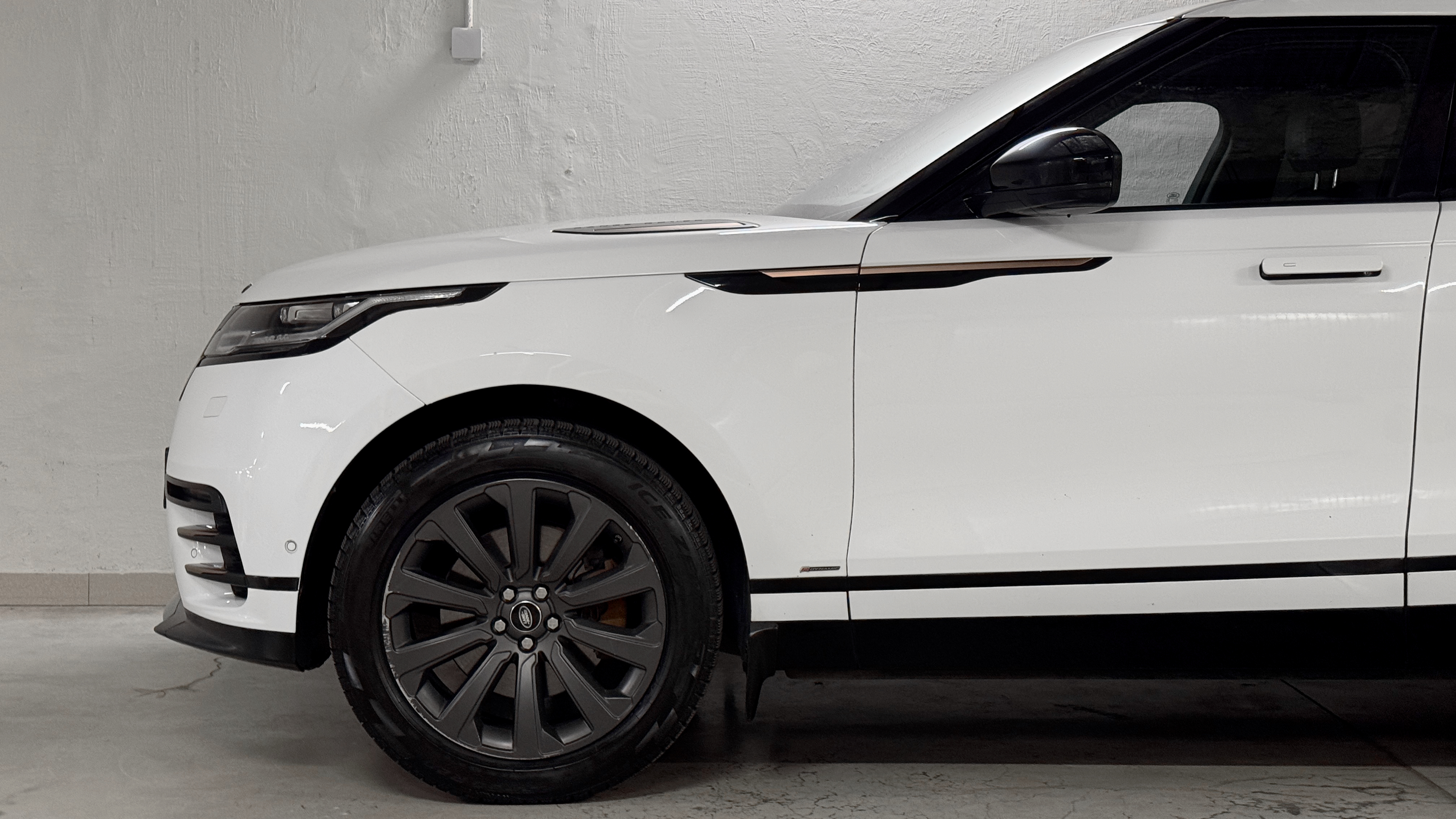 Land Rover Range Rover Velar SE - изображение 20