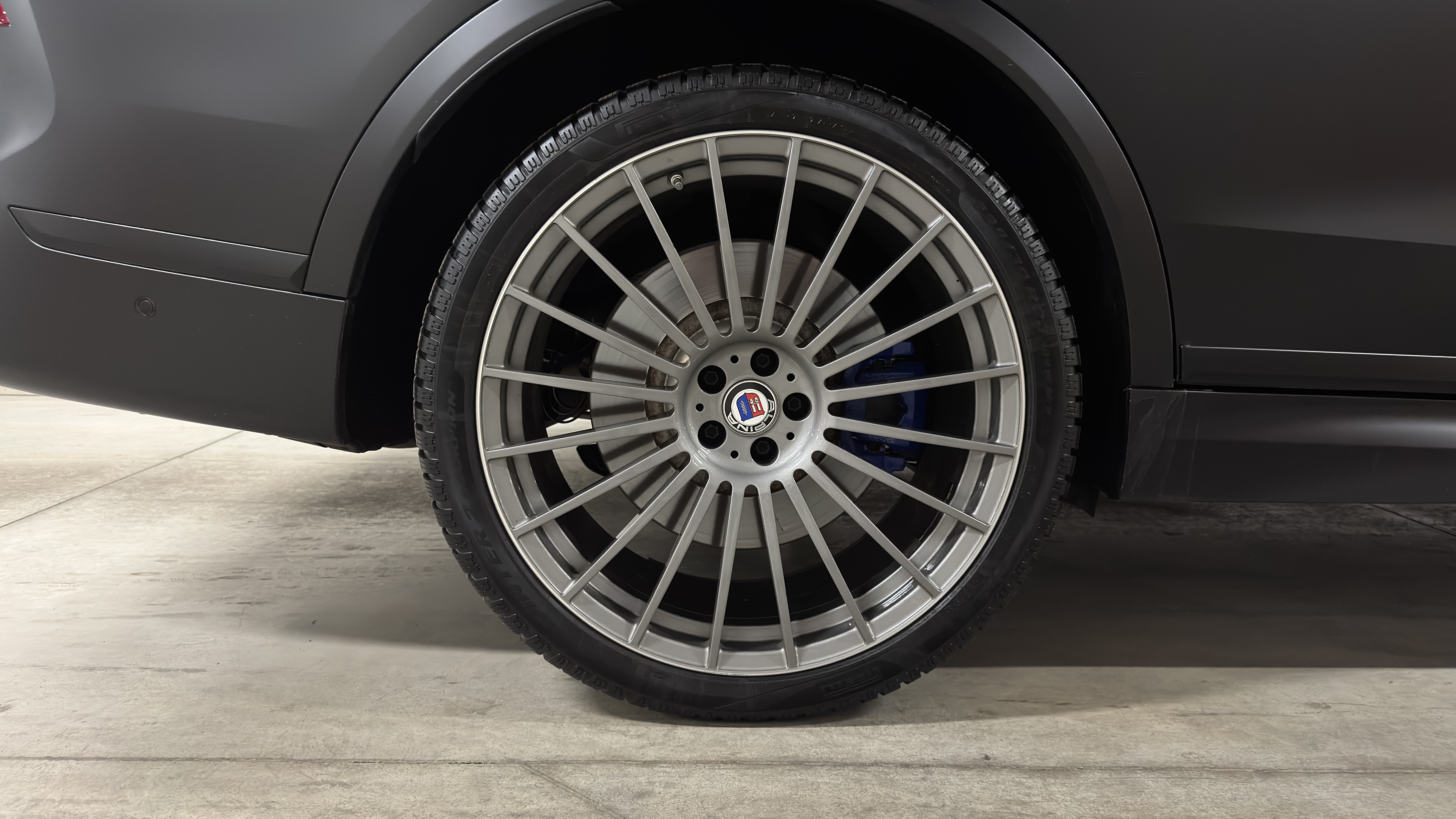 ALPINA XB7 - изображение 11