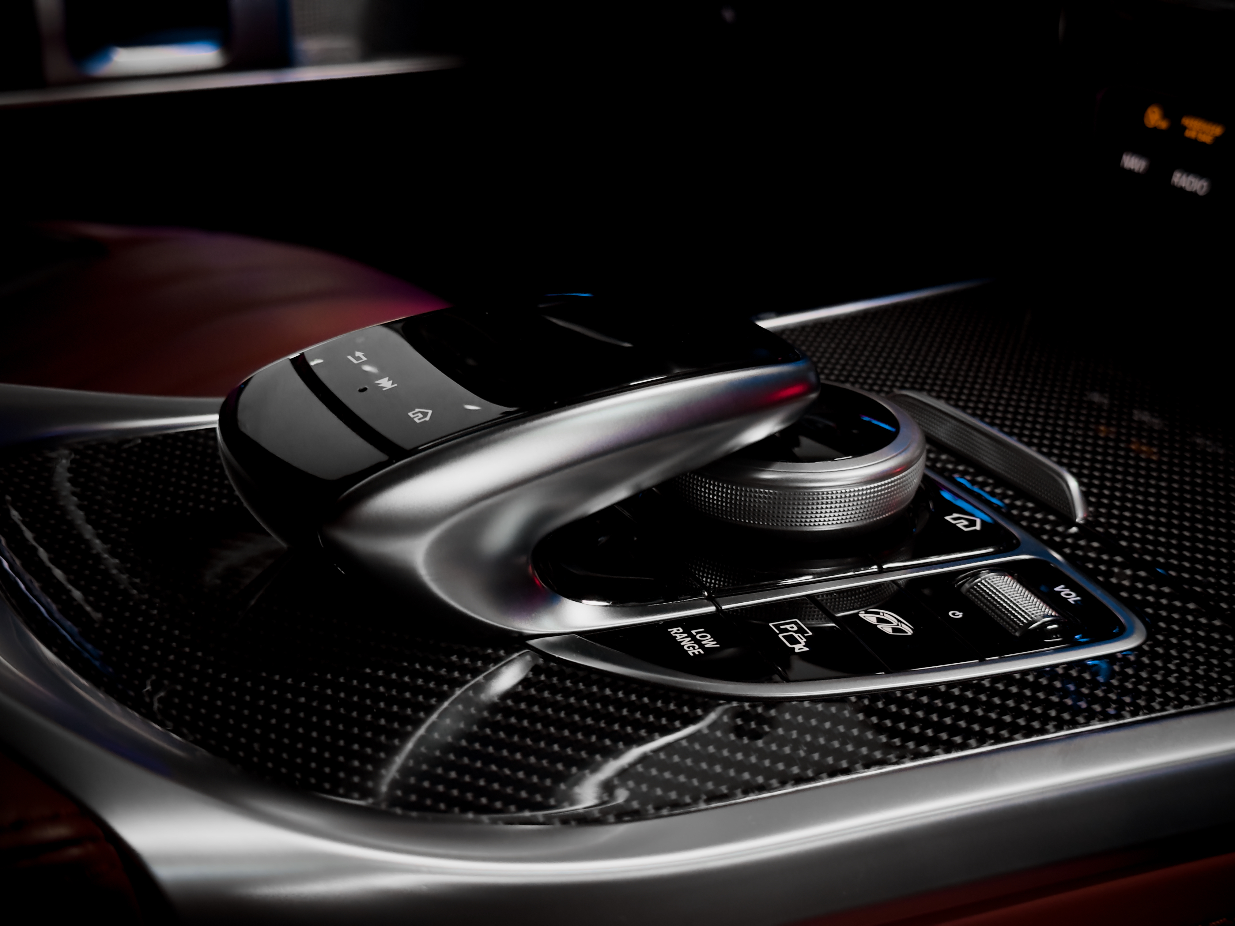 Mercedes-Benz G63 AMG - изображение 17