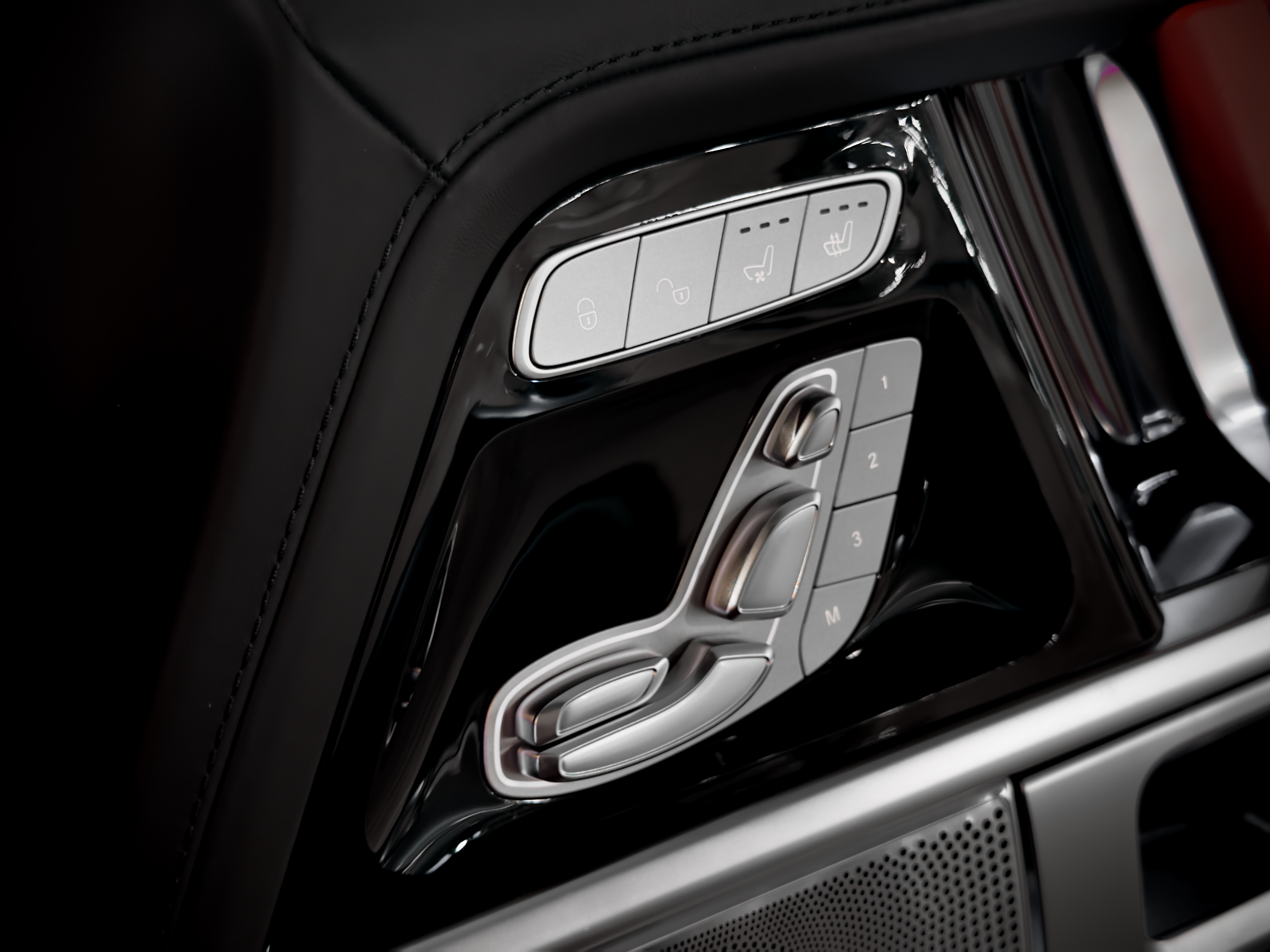 Mercedes-Benz G63 AMG - изображение 19